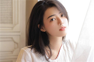 Cross-border Cooperation: Fitness Brands and Pop Culture Cross-border Cooperation: Fitness Brands and Pop Culture